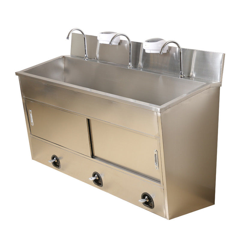 Chirurgien Type Wash Basin, d'acier inoxydable d'hôpital évier de lavage de main actionné par genou